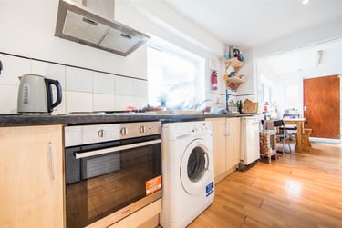 5 bed house, Heaton Grove, Jesmond Vale, Newcastle, NE65NN - Image 1